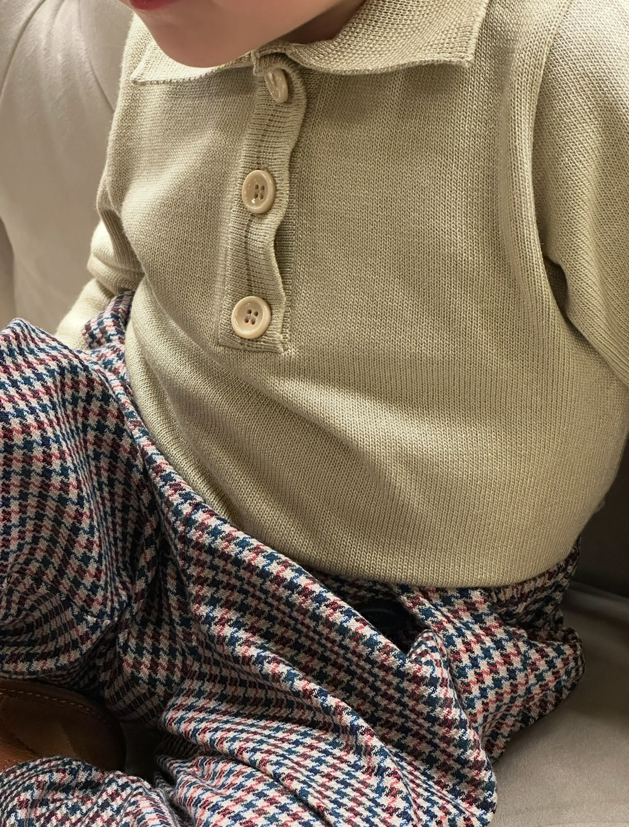 Maleta polo bej cu 3 nasturi